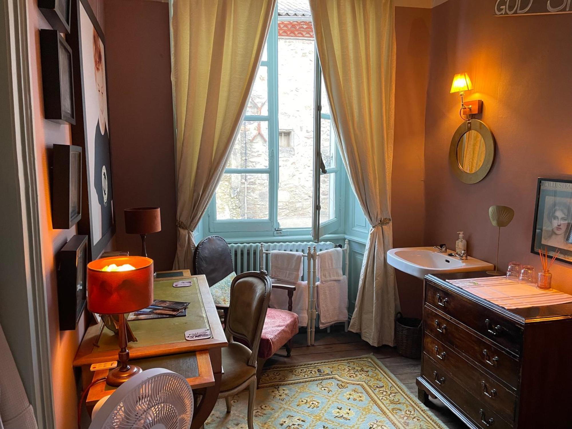 Art-Maison Le Dorat Zewnętrze zdjęcie